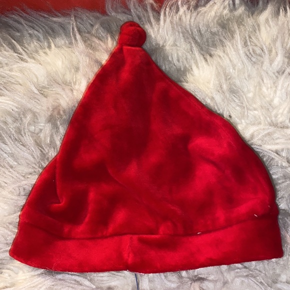 MiniBasik Red “Baby’s 1st Christmas” 2Pc Onesie With Hat. Size: 6 Mo/ 12-16 Lbs - Picture 3 of 7